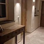 בית נופש Maison De La Colline סומה - לוזה