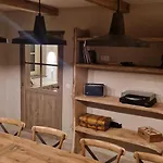 Maison De La Colline בית נופש *