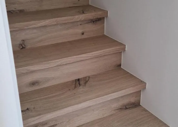 Holiday home Maison De La Colline