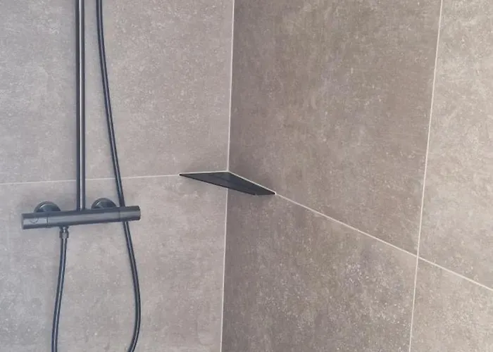 Maison De La Colline Holiday home *