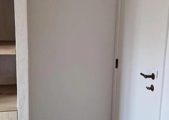 Maison De La Colline Vakantiehuis *