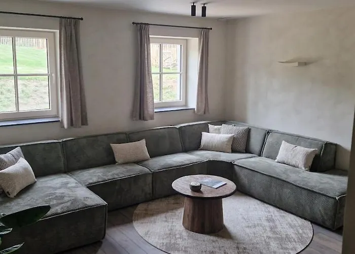 Maison De La Colline * Somme-Leuze