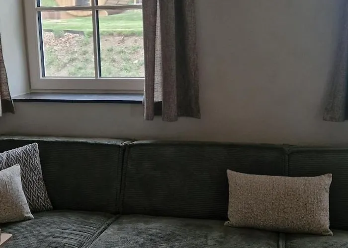 Holiday home Maison De La Colline